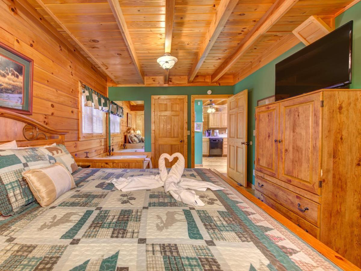Dew South, 2 Bedrooms, Sleeps 8, Views, Arcade, Hot Tub, Pet Friendly Gatlinburg Buitenkant foto